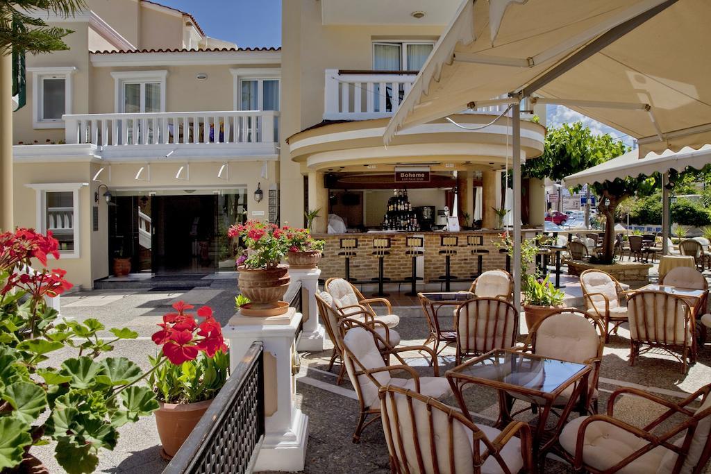 Jo An Beach Hotel Adelianos Kampos Exteriör bild