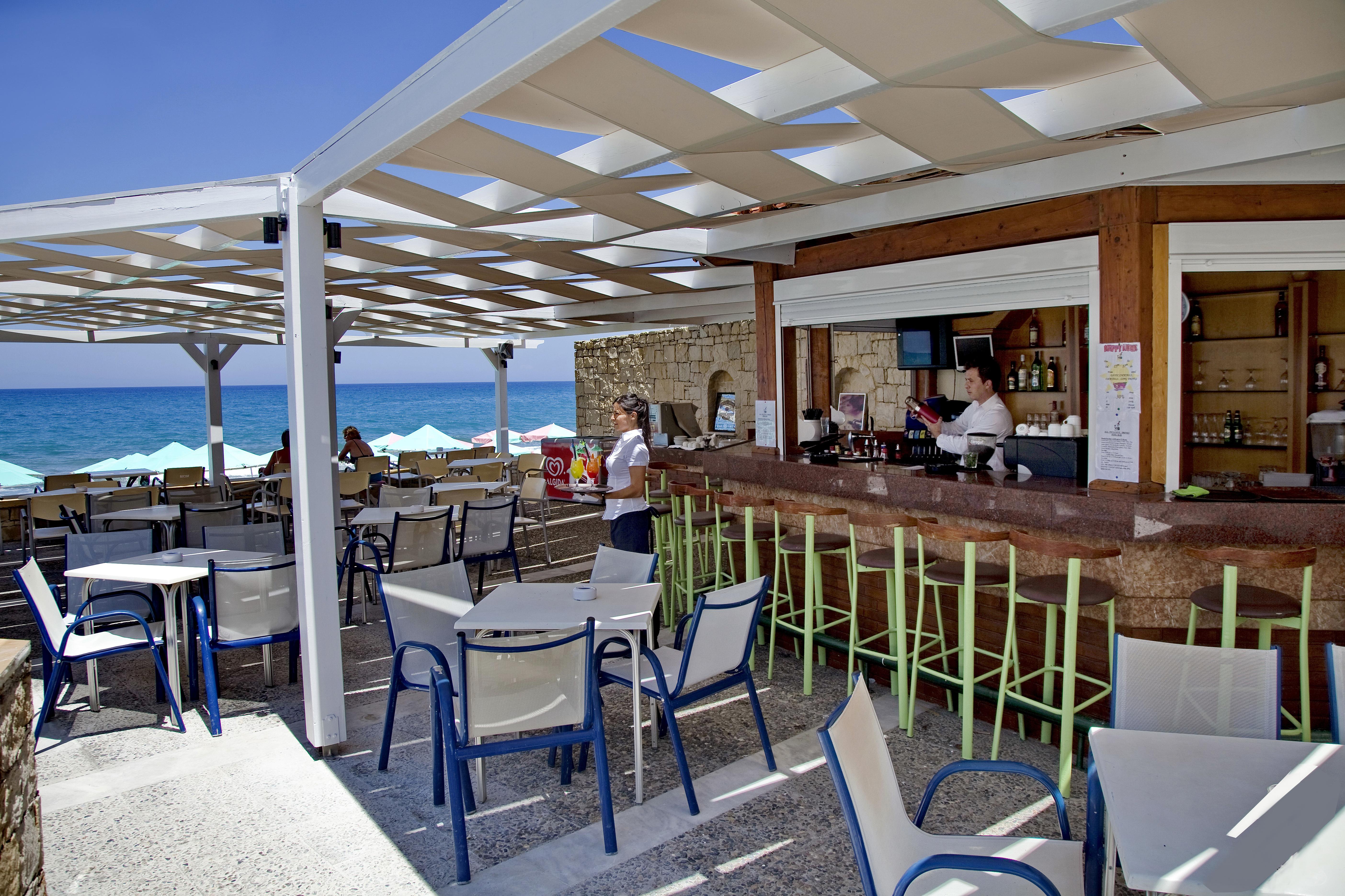 Jo An Beach Hotel Adelianos Kampos Exteriör bild